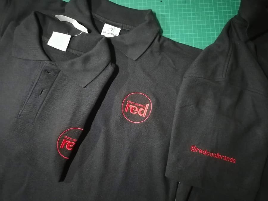 Polos bordados